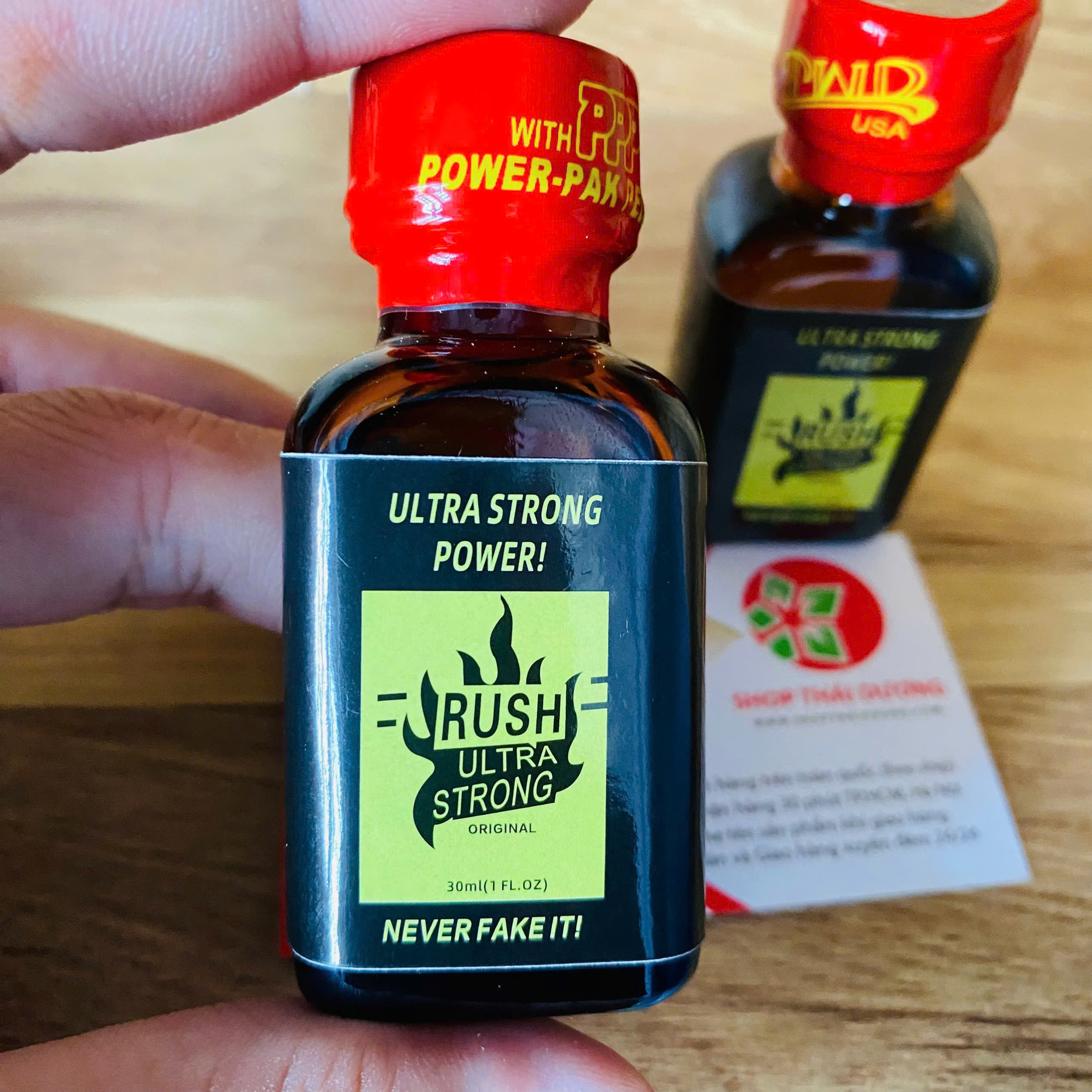 Popper RUSH ultra strong 30ml Mỹ chính hãng tăng khoái cảm mạnh